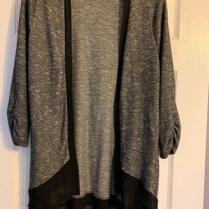 AB Studio Black/white jacket size medium